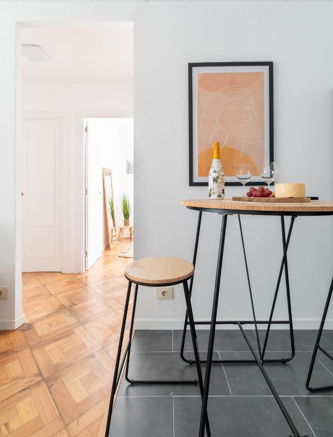 Moderno Apartamento Con Parking *